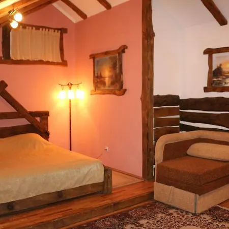 Aquarius Eco-Hotel-Grill-Restaurant Hotell 3*