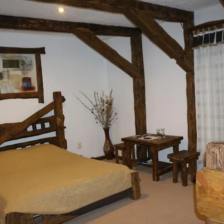 Aquarius Eco-Hotel-Grill-Restaurant Lviv