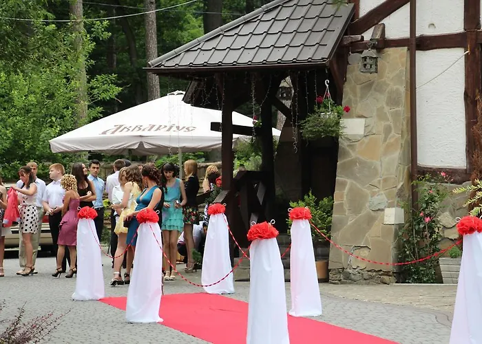 Aquarius Eco-Hotel-Grill-Restaurant Lviv